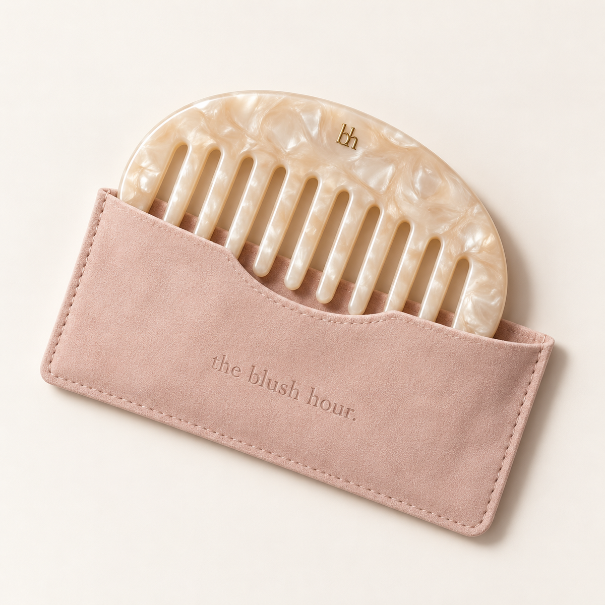 The Mini Pearl Comb
